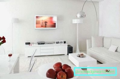 Design de parede com uma TV na sala de estar - idéias de design foto